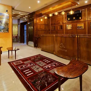 Roma Hotel